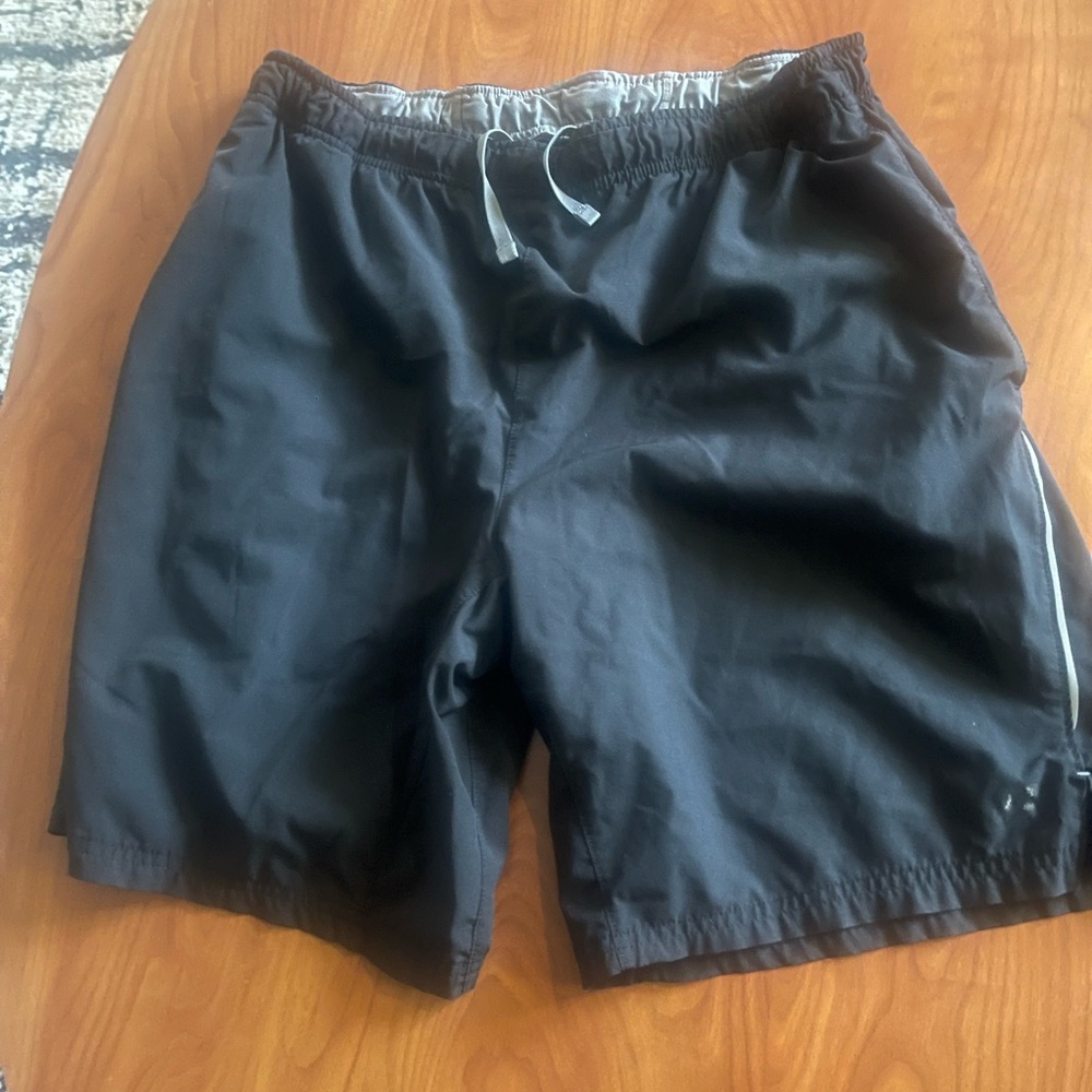 Black Men's Athletic Trunks